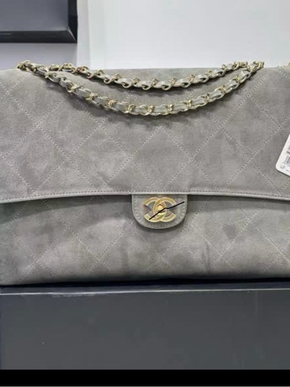 Quilted Suede Shoulder Bag with Chain Strap in Gray